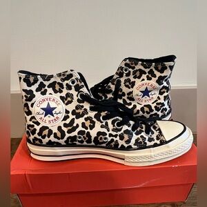 Converse Chuck Taylor All Star High Top - Leopard sneakers womens size 8